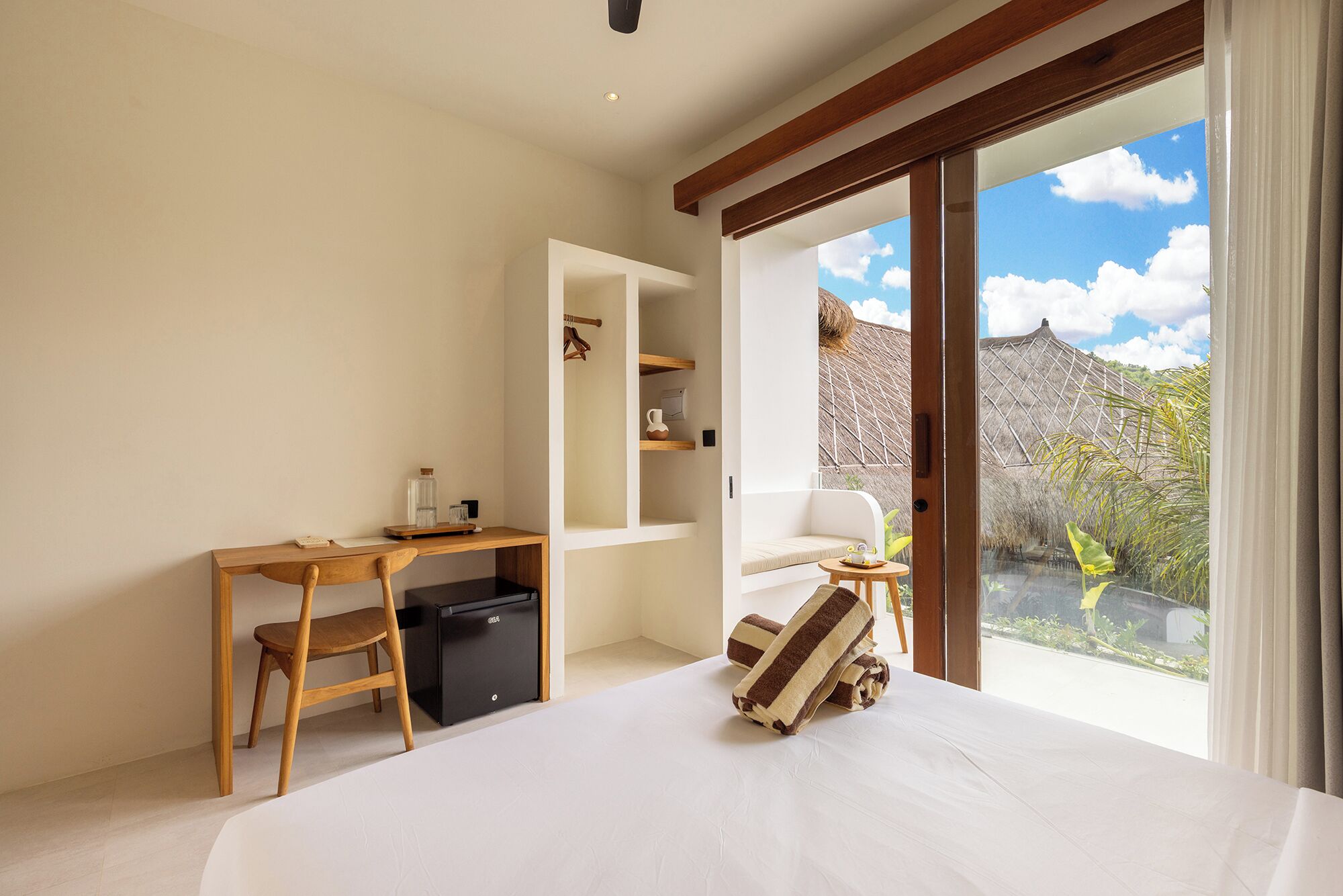 Comfort Double Room, Tower | Minibar, free WiFi