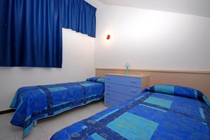 4 chambres, accès Internet, draps fournis