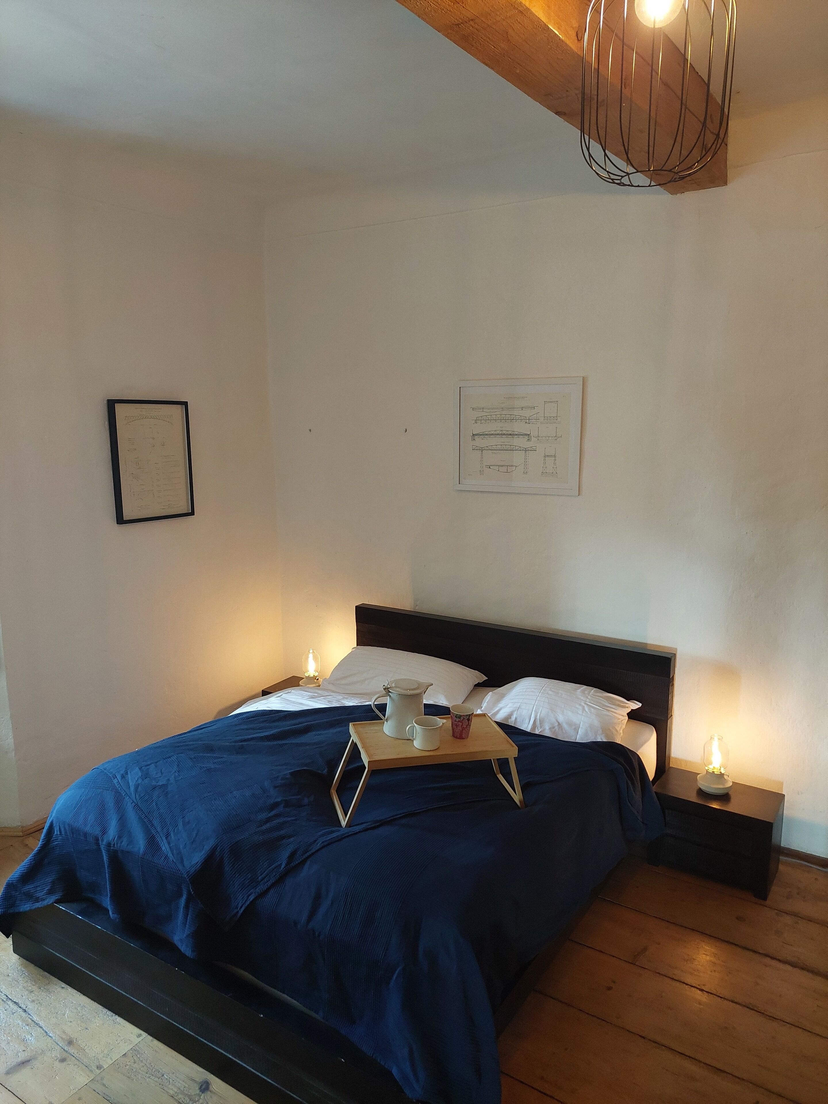 3 sovrum, skrivbord, resesäng och wi-fi