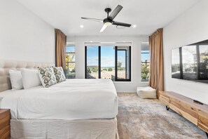 5 bedrooms, iron/ironing board, travel crib, free WiFi