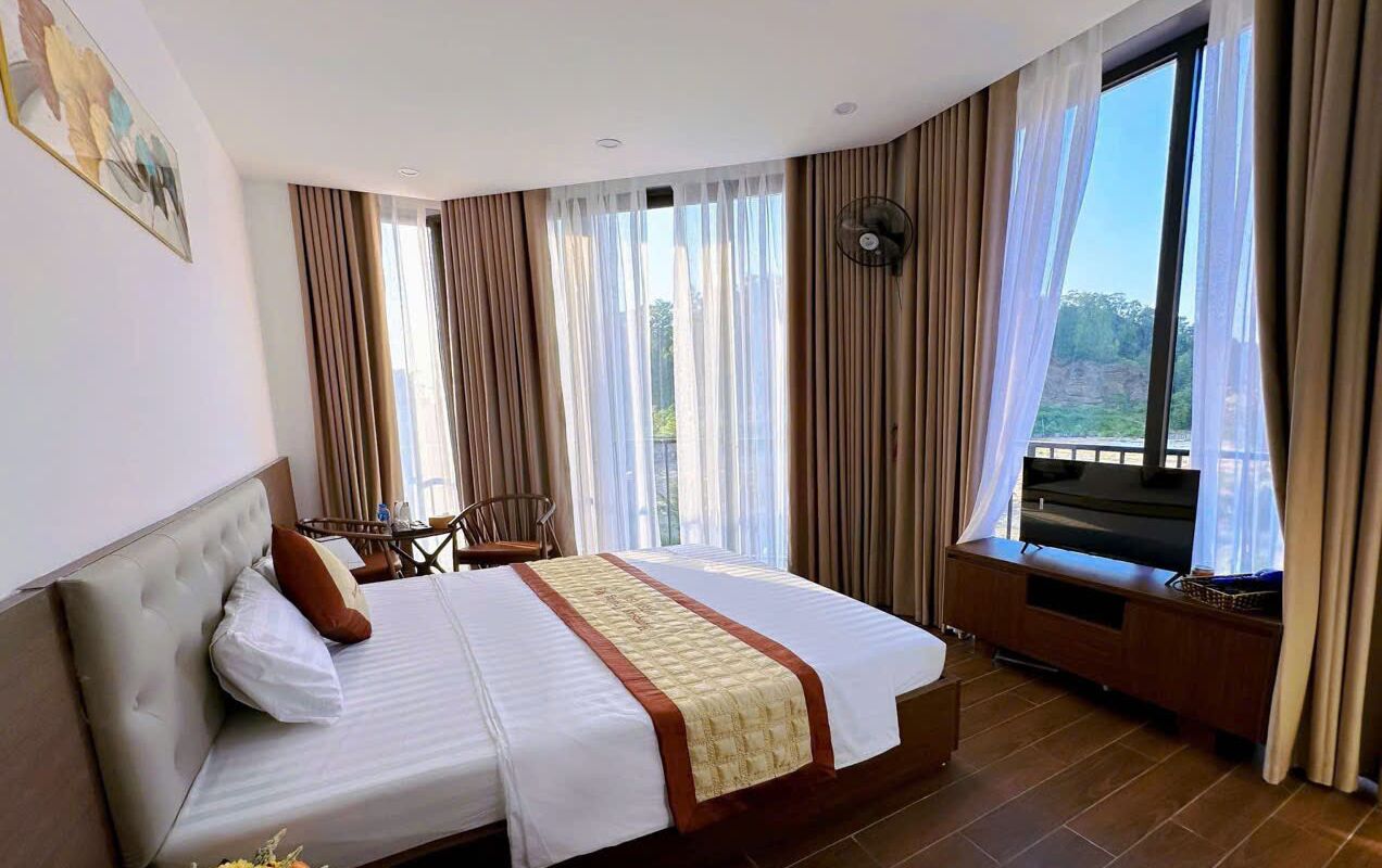 5 bedrooms, free WiFi