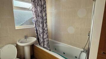 House | Bathroom | Combined shower/tub, deep soaking tub, towels