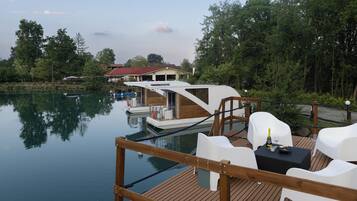 Suite Exclusive, vista lago | Terrazza/patio