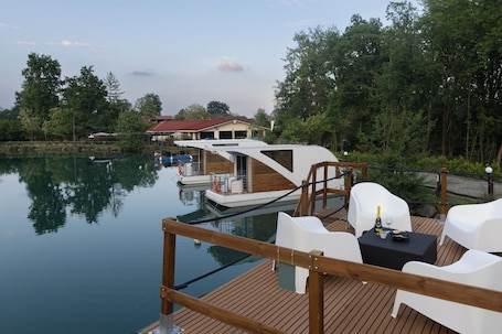 Exclusive Suite, Lake View | Terrace/patio. Floating Dream