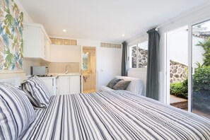 4 bedrooms