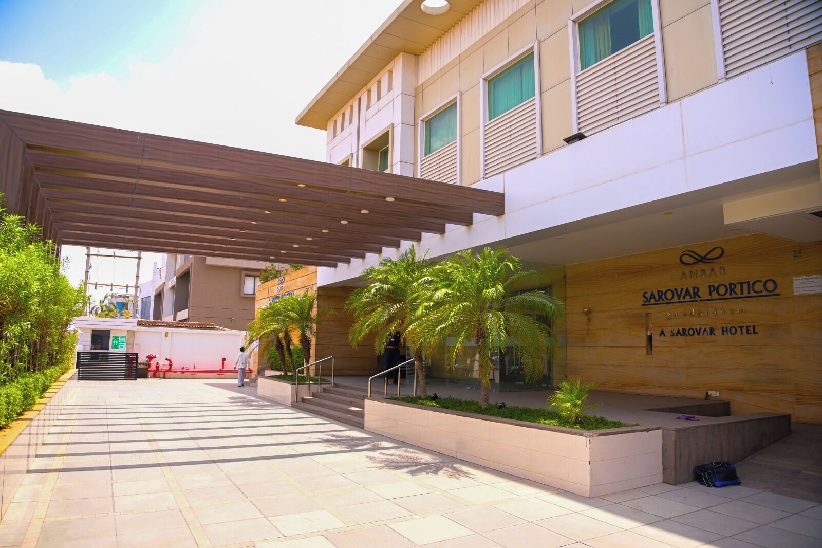 Entrada de la propiedad