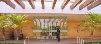 Ambar Sarovar Portico