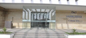 Ambar Sarovar Portico