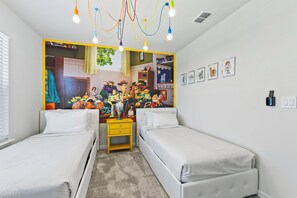 House (5 Bedrooms) | Property amenity