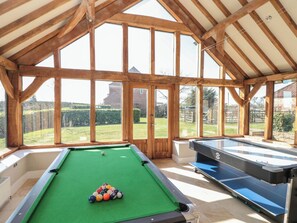 Games room - The Barn (York)