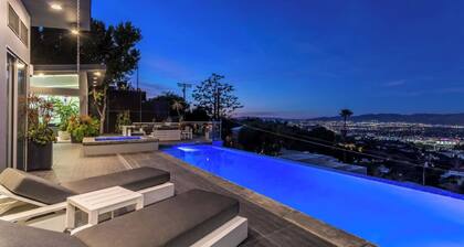 Mulholland View - Mid-century Modern Escape w/ Infinity Pool