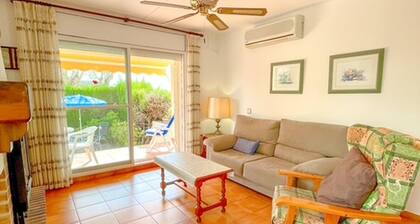 Townhouse in Miami Platja near the beach
