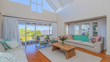 Maison Familiale, vue lagon | Coin séjour