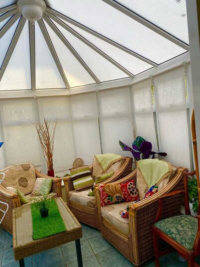 Northern Home Stay Between the High Peak & Manchester