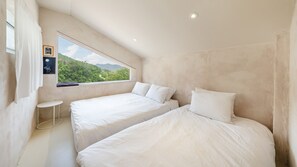 Basic Room, 1 Bedroom (The Front House) | 1 bedroom, free WiFi - Laetari Pension, Gyeongju (Gyeongju)