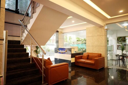 Saara Residency