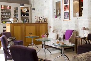 Reception - Gîte Étoiles d’Orion (Marsolan)