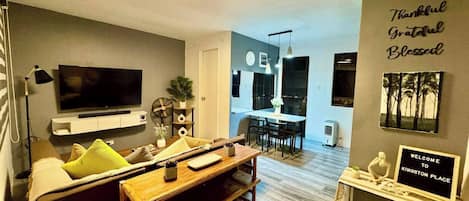 Maison, 2 chambres, accessible aux personnes à mobilité réduite | Salle de séjour