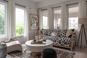 Smart-TV, Arbeitsbereiche, Computerbildschirme