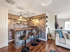 Interior - Halls Head Hideaway with Pool – Near Beach & Town (Halls Head)