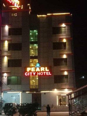 Building design - Peral City Hotel (Peshawar)