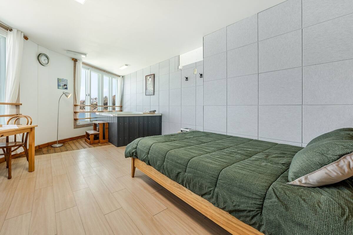 Basic Room, 1 Bedroom (Room 201 (Spa)) | 1 bedroom, WiFi (free)