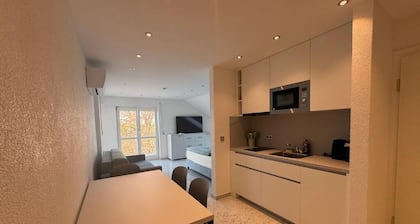 Modern vacation apartment on an idyllic stud farm with pool - pure nature, dogs allowed