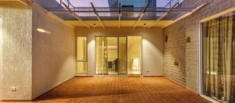 Royal County Villa by Stayjadeprojectorjacuzzi