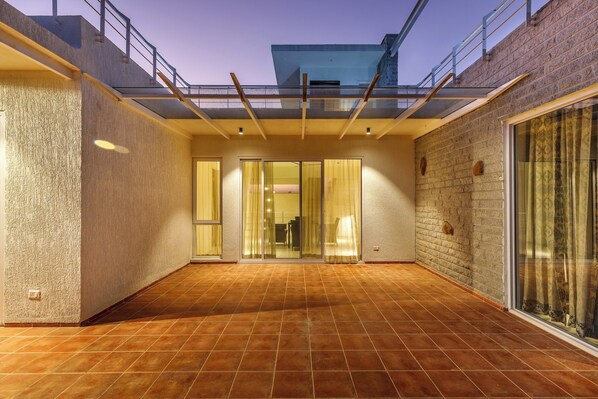 Villa (4 Bedrooms) | Interior