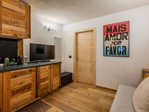 Fernseher