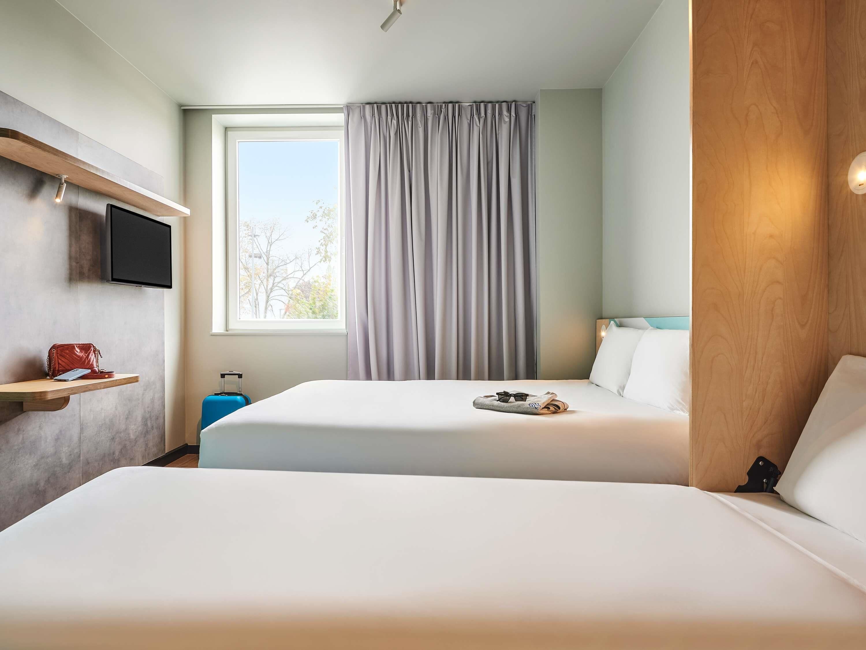 Classic Triple Room, Multiple Beds | Iron/ironing board, free cots/infant beds, free WiFi, bed sheets