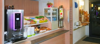Ibis Budget Niort Est La Crèche