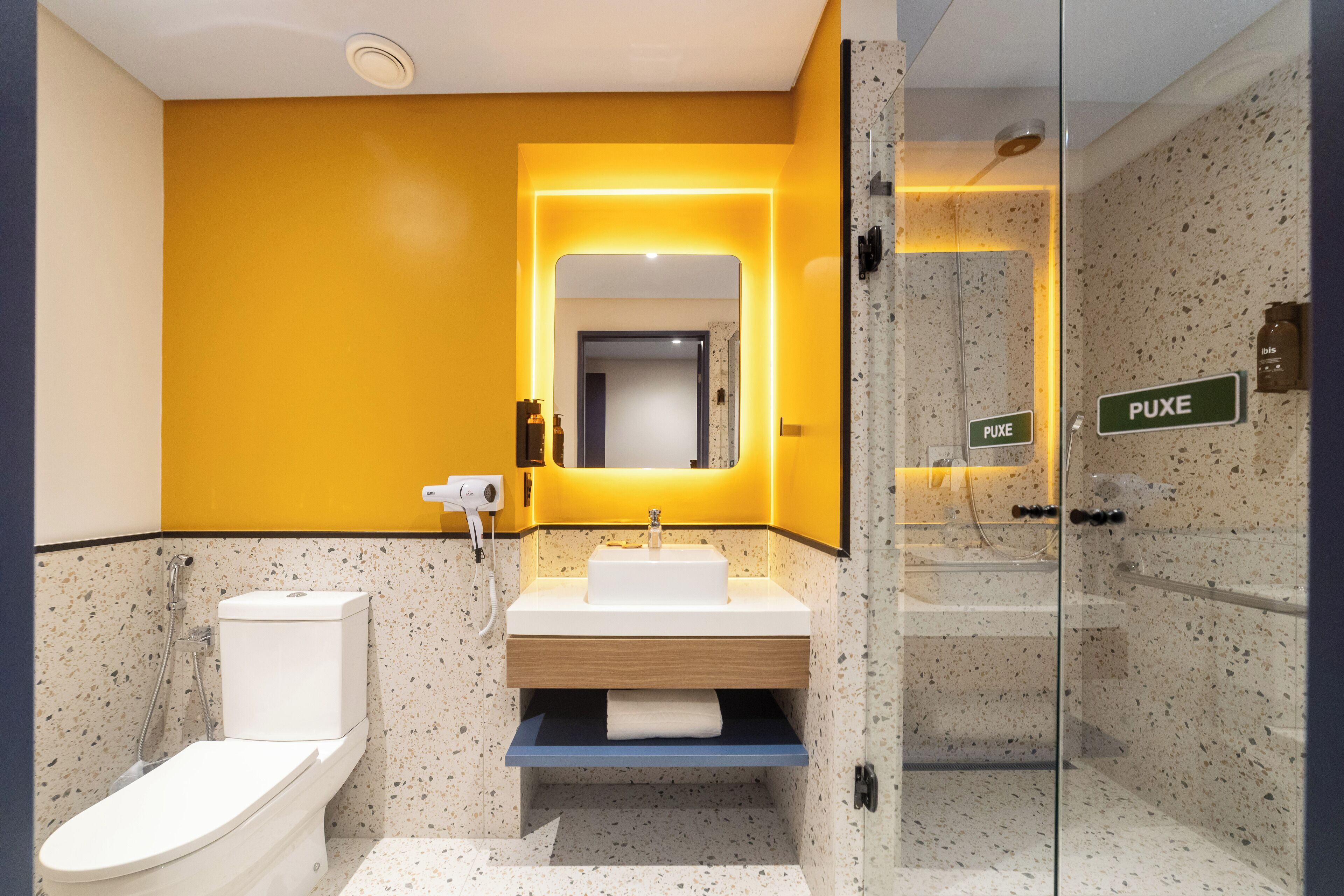 Photo - Ibis Styles Fortaleza Giga Mall