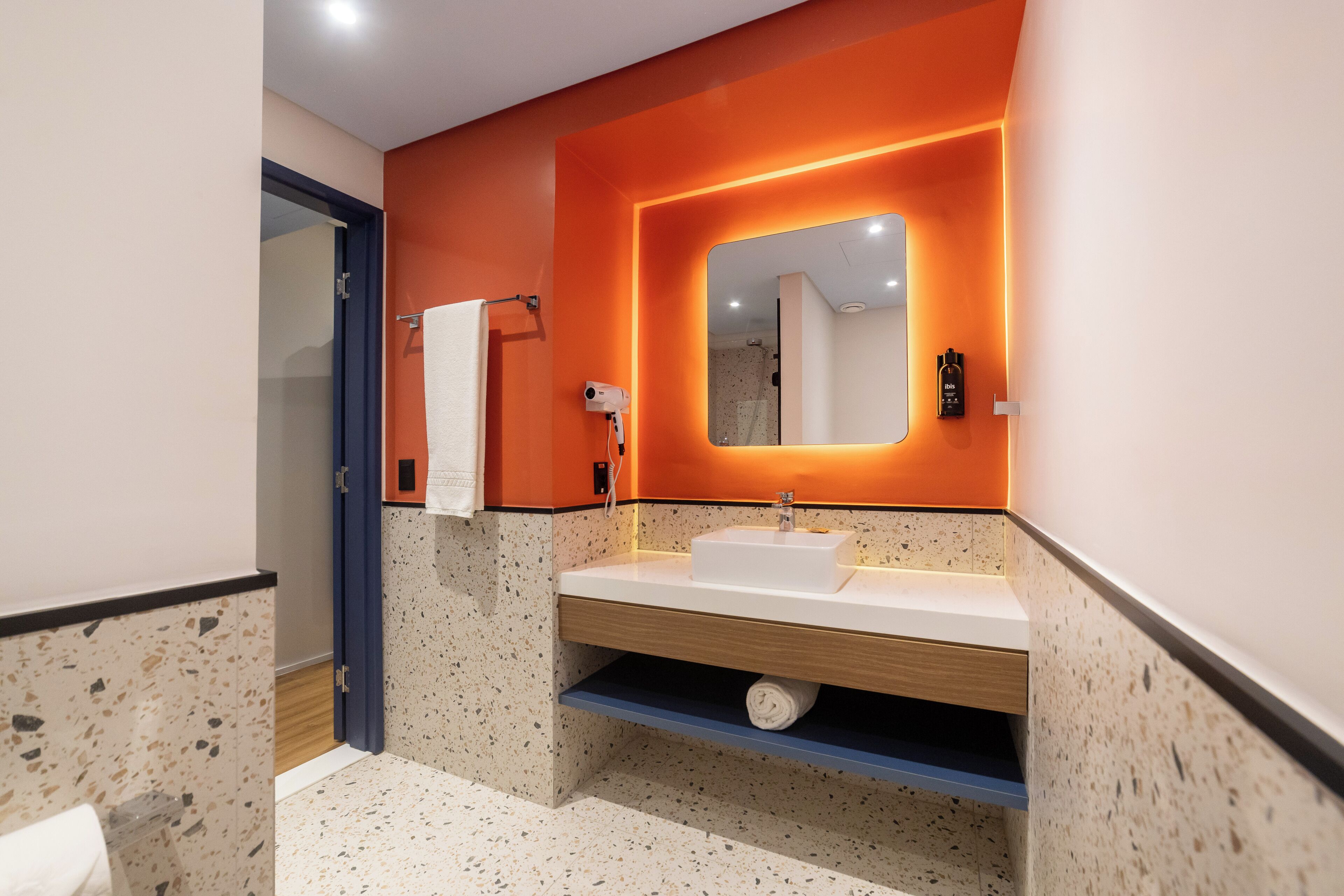 Photo - Ibis Styles Fortaleza Giga Mall