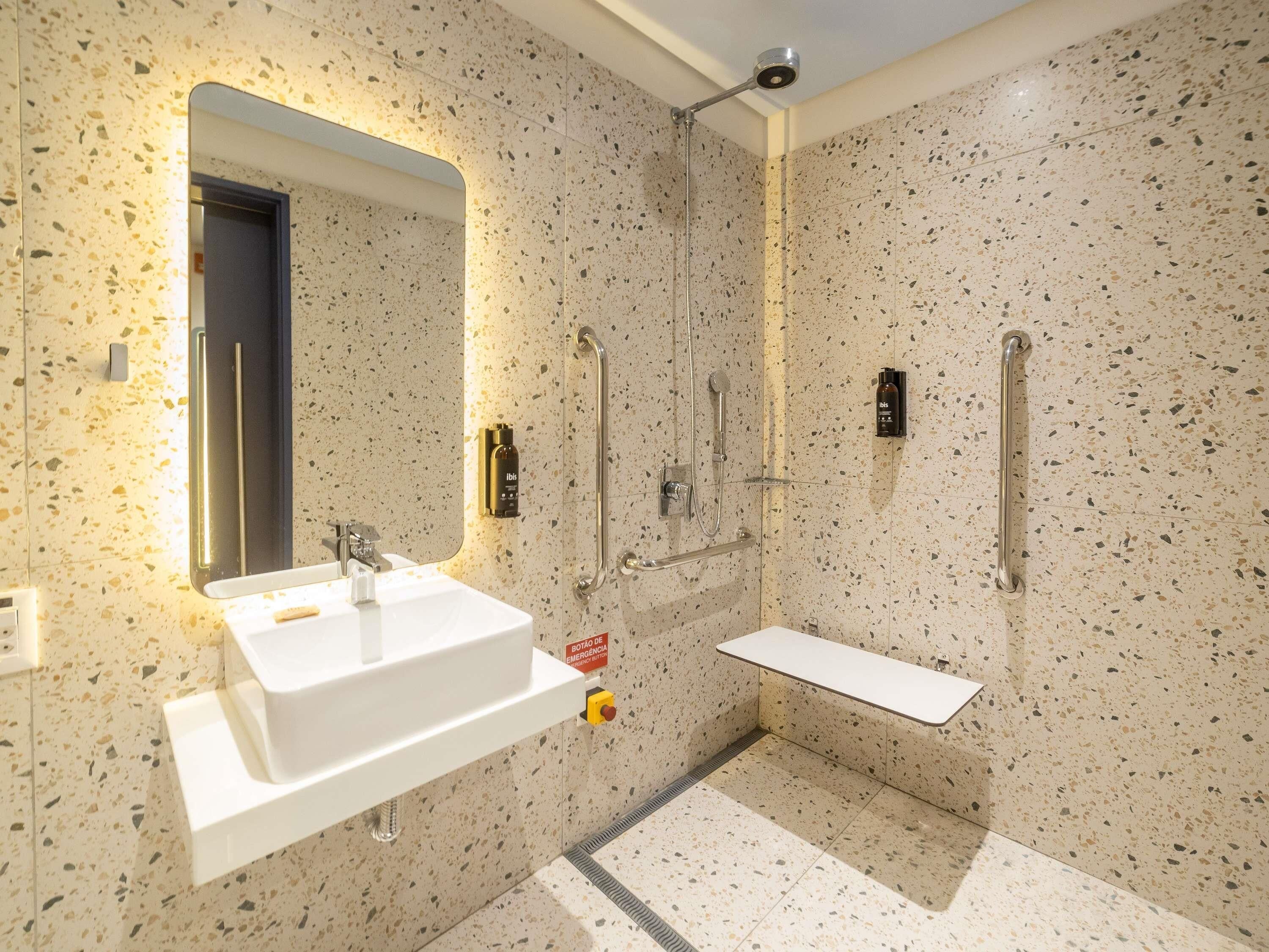 Foto - ibis Styles Fortaleza Shopping Giga Mall