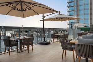 Restaurant - Novotel Dubai Gold District (Dubai)