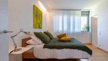 3 habitaciones, cuna de viaje y wifi gratis