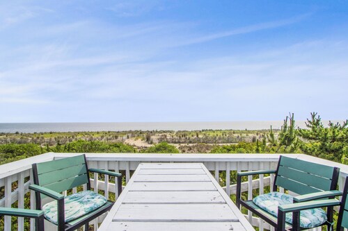 2024 S Bayshore Dr. - Bayfront Pet Friendly Home with amazing water views in a peaceful setting.