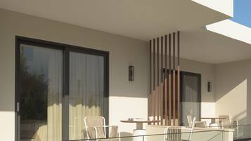 Deluxe Double Studio 103 | Terrasse/Patio