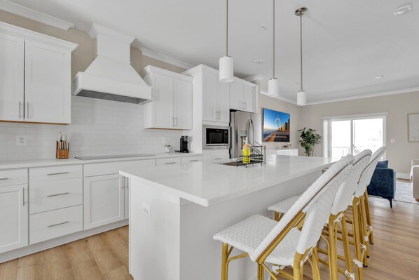 Mikrowelle, Geschirrspüler