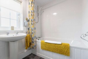 Douche, serviettes fournies