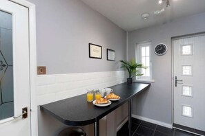 Dining - Park Green - Spacious 3 Bedroom House (Billingham)