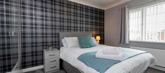 Park Green - Spacious 3 Bedroom House