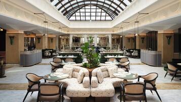 Daily full breakfast (EUR 60 per person)