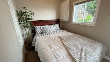 2 sovrum, strykjärn/strykbräda, gratis wi-fi och sängkläder