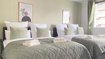 2 bedrooms, desk, iron/ironing board, travel crib