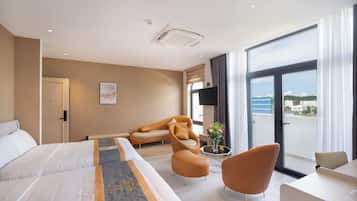 Family Double Room, Beach View