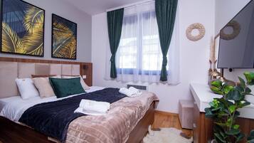 Comfort Apartment, Balcony | 1 bedroom, desk, laptop workspace, soundproofing