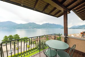 Outdoor dining - Casa Mia Menaggio (Menaggio)