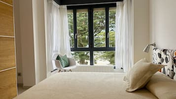 2 Schlafzimmer, Bügeleisen/Bügelbrett, Bettwäsche